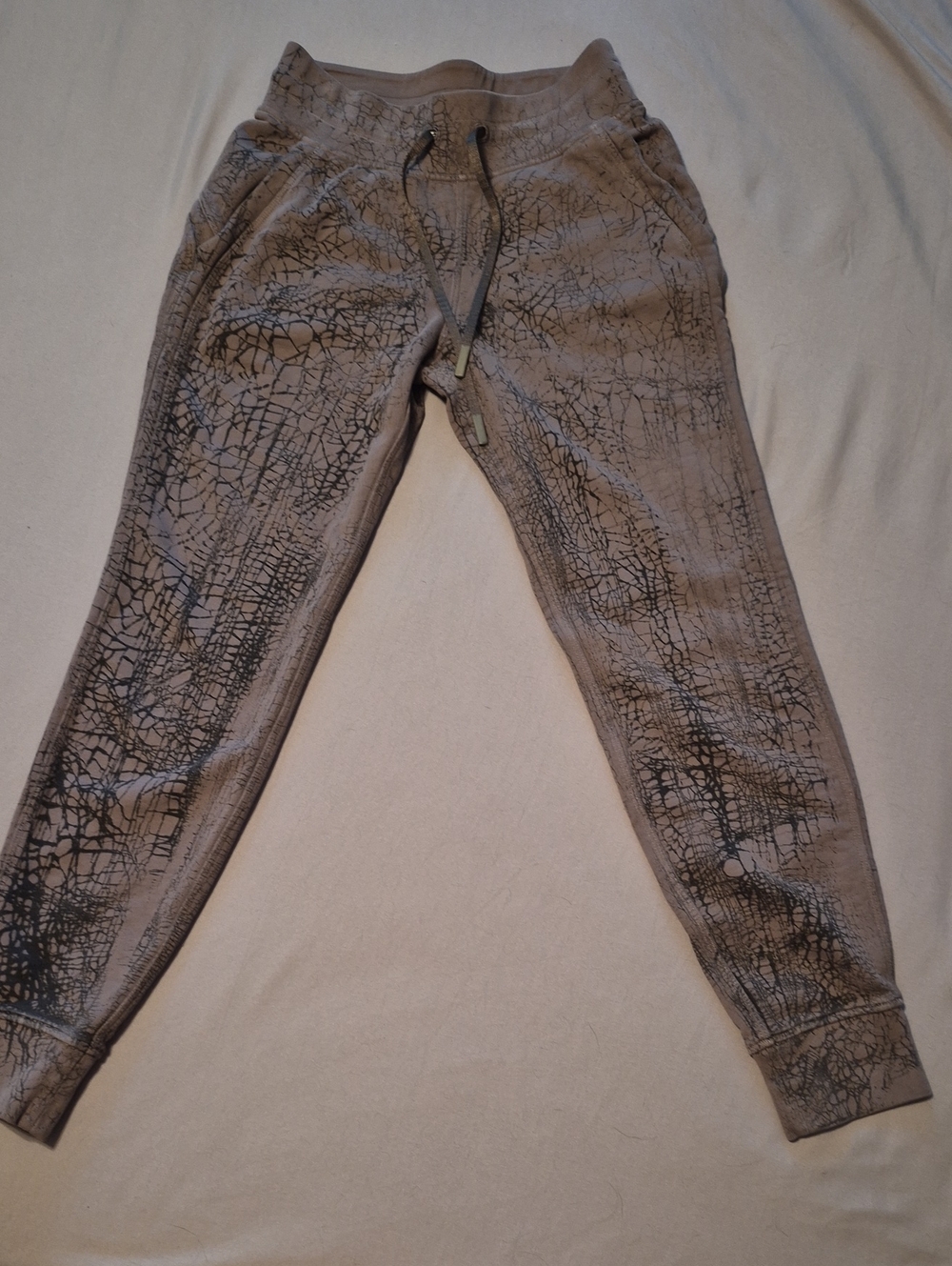 Lululemon Warm Down Jogger *7/8 Length - Thread Dye Rover Black- Size 4